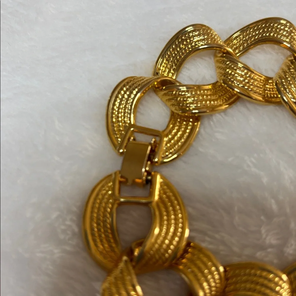 Gold-Tone Textured Link Bracelet - Classic Women's Jewelry - Picture 7 of 8